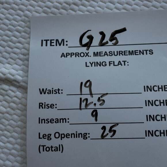 Dockers Tour Men's Polyester Blend Bermuda Shorts in Black Size 38 Waist Golf - Picture 10 of 10